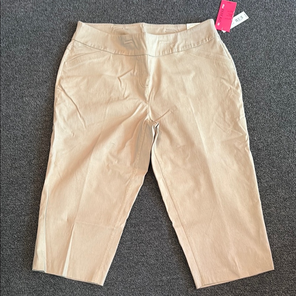 Westbound Woman Plus Size Beige Capri Pants- Plus Size 20W
